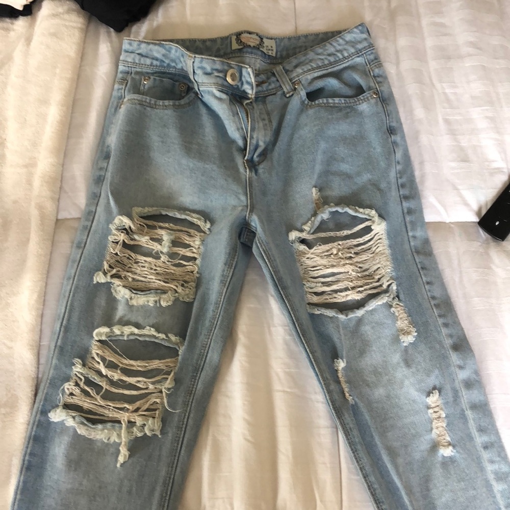Ripped jeans